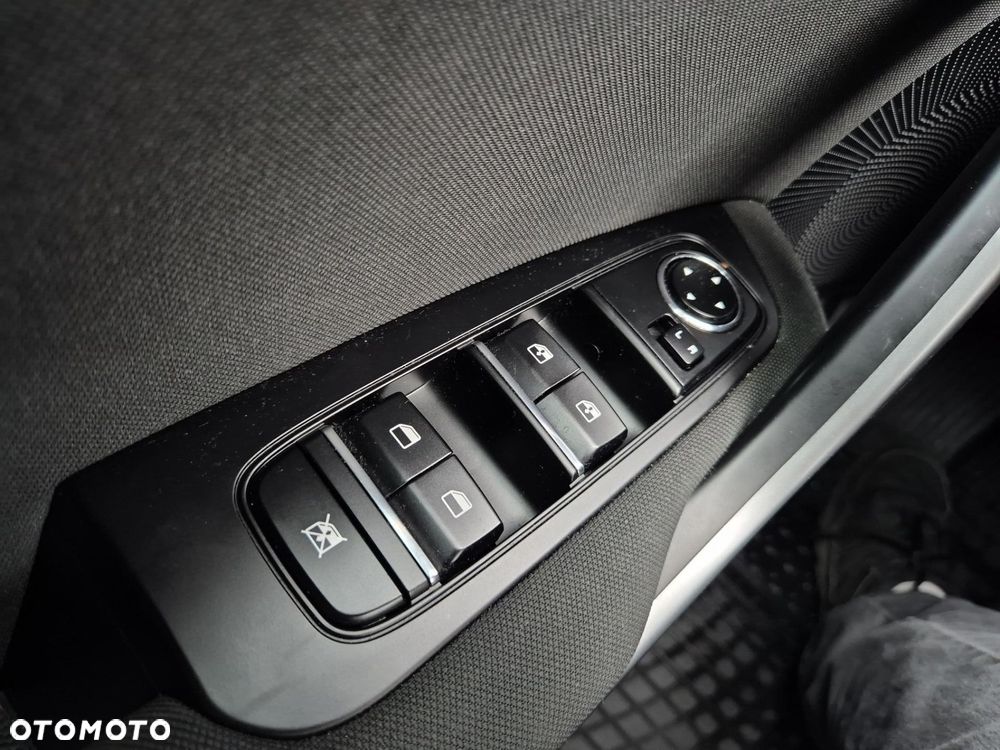 Kia Ceed 1.5 T-GDI M DCT - 25