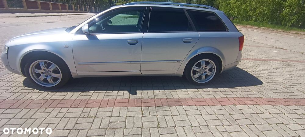 Audi A4 Avant - 5