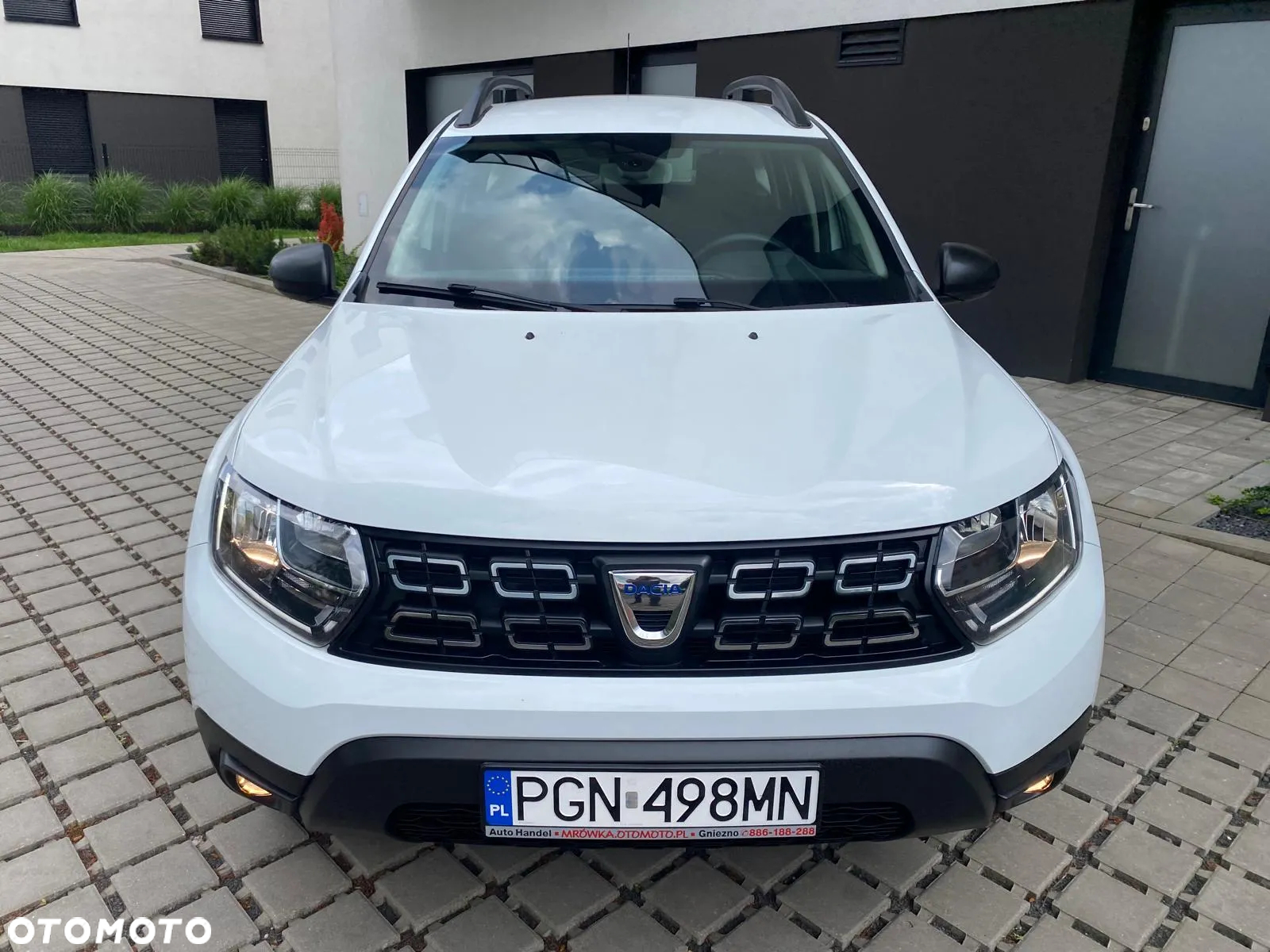 Dacia Duster 1.6 SCe Laureate S&S - 16