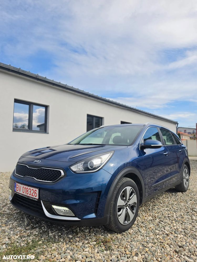 Kia Niro 1.6 GDI 2WD Aut. Vision - 1