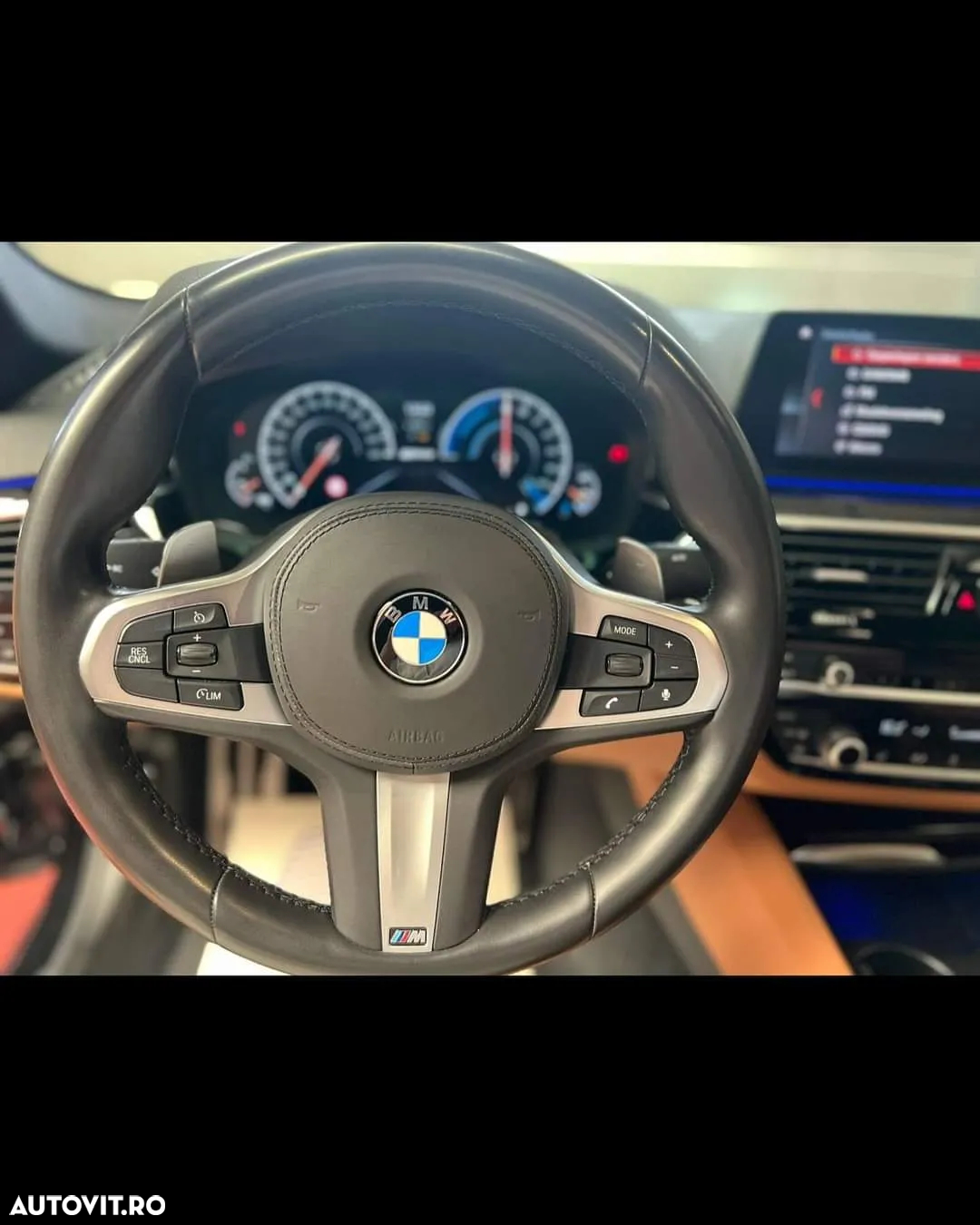 BMW Seria 5 530e iPerformance Aut. Sport Line - 7