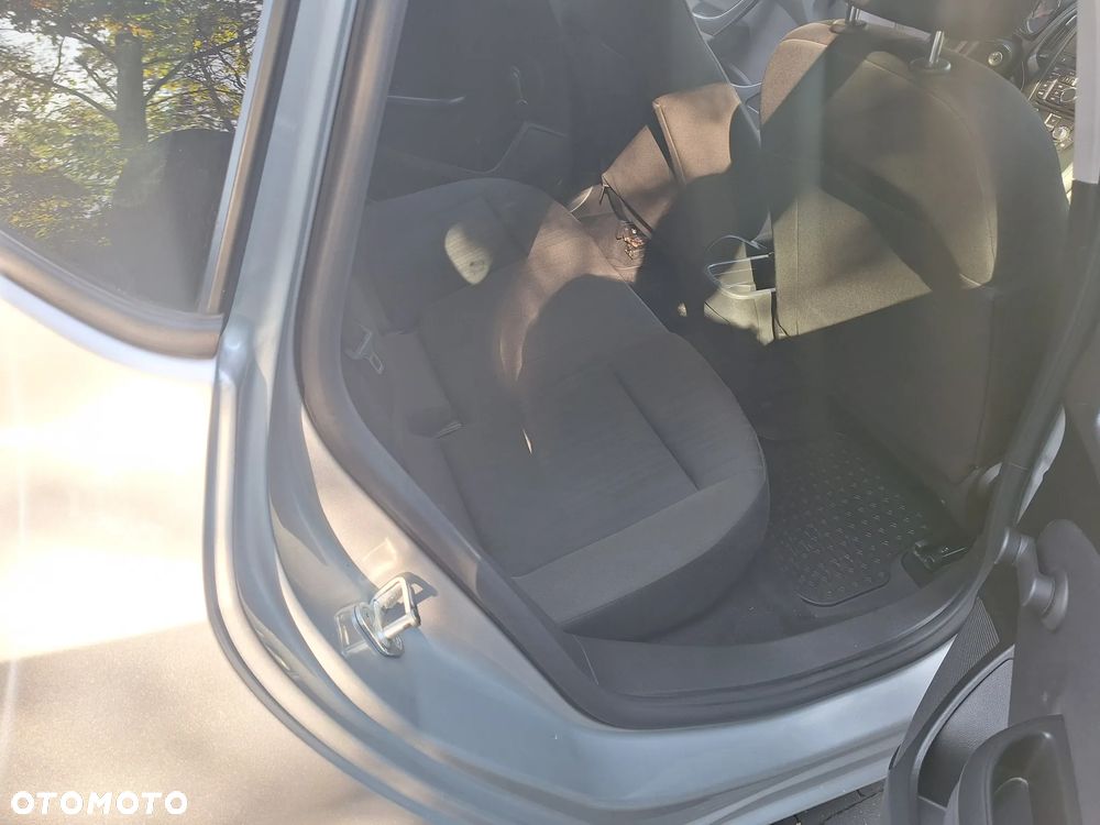 Opel Astra - 14