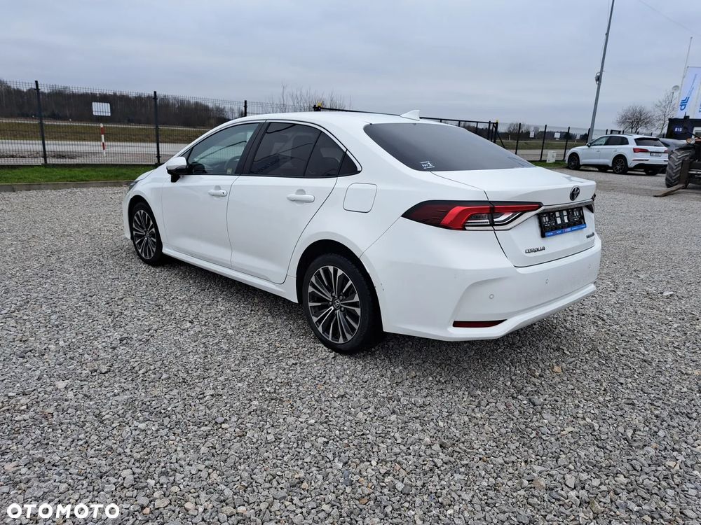 Toyota Corolla 1.8 Hybrid GPF Active - 6