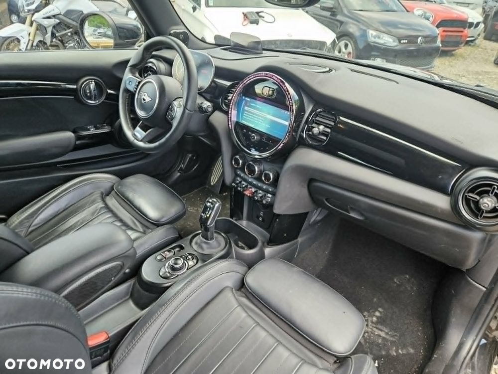 MINI John Cooper Works - 7