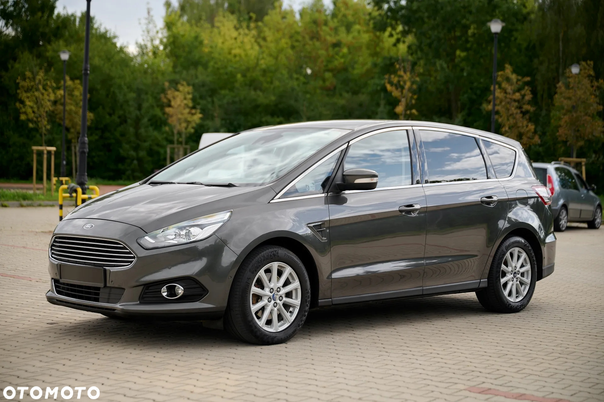 Ford S-Max 2.0 TDCi Titanium PowerShift - 6