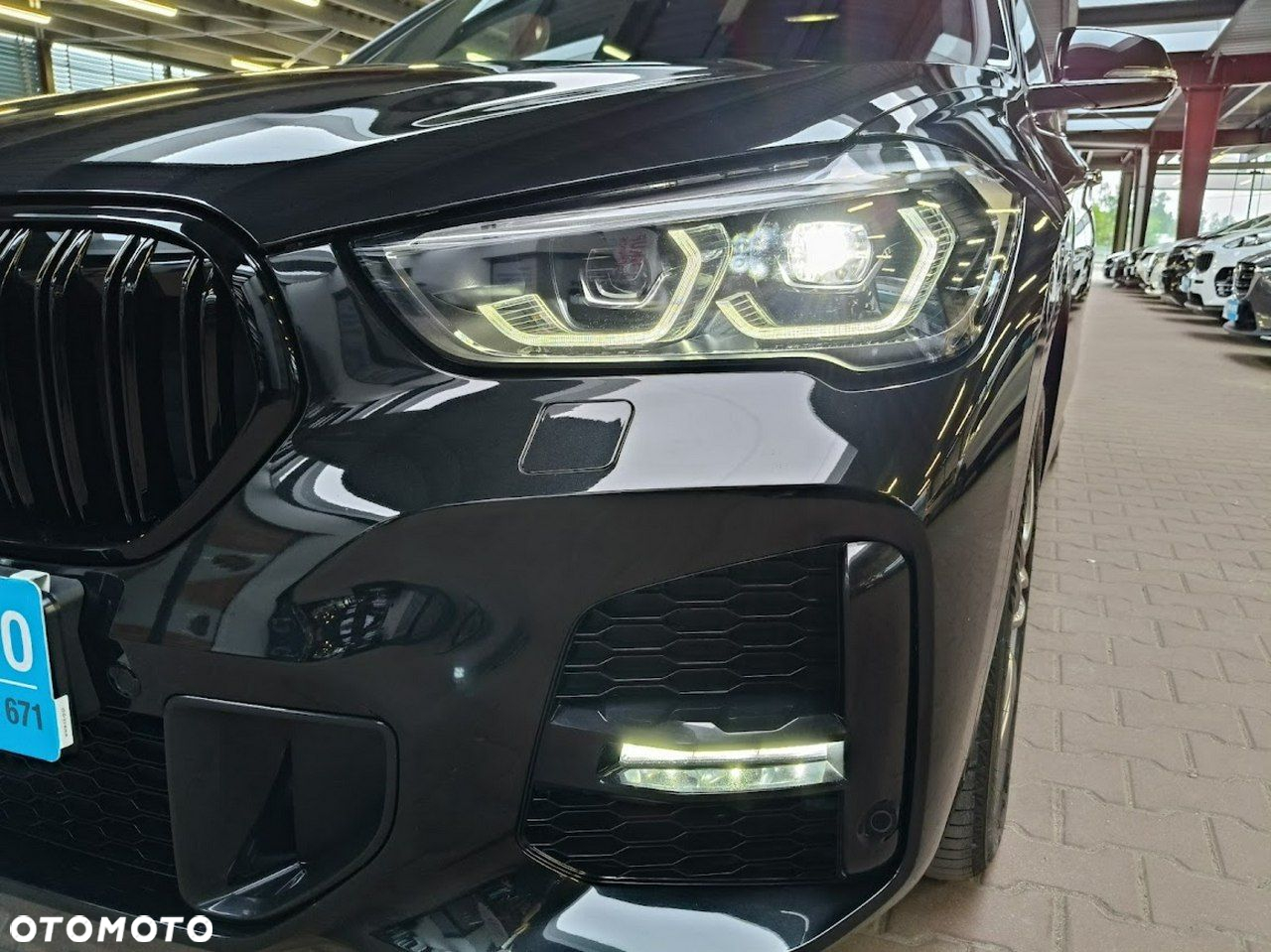 BMW X1 xDrive20i M Sport - 7