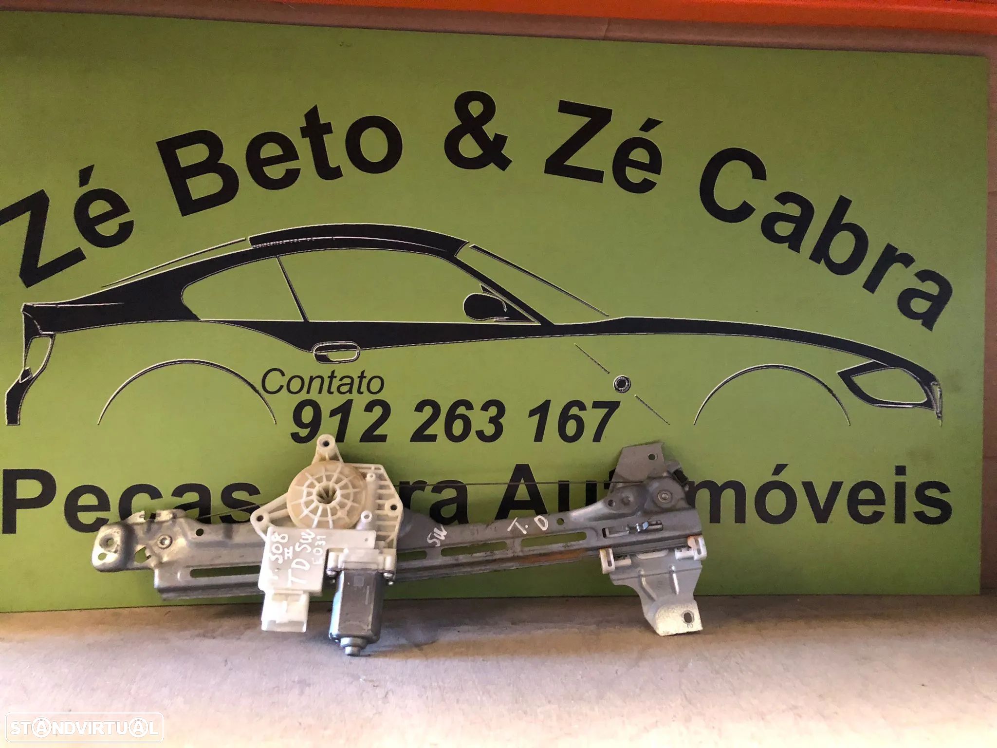 PEUGEOT 308 II SW ELEVADOR TRAS DTO - E031 - 1