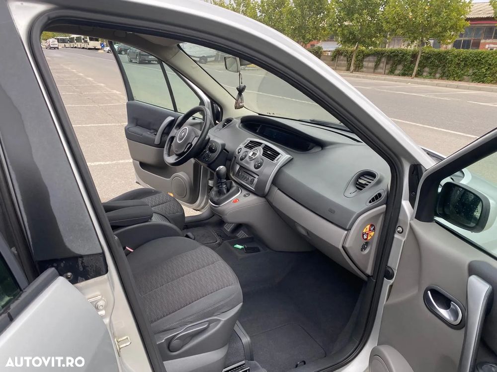 Renault Scenic - 20