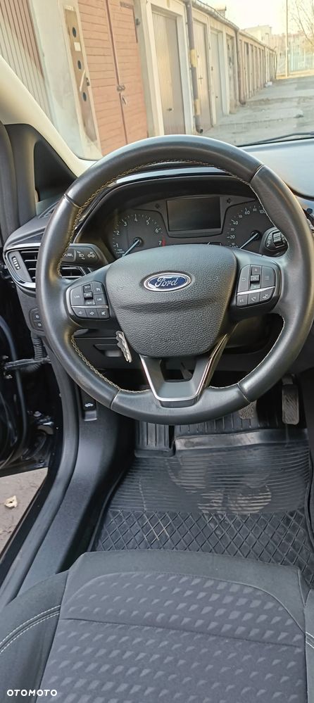 Ford Fiesta - 18