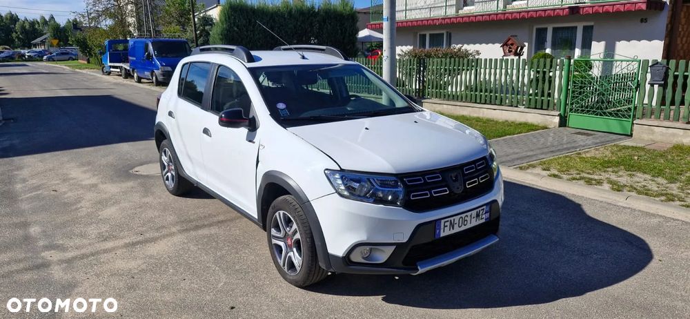 Dacia Sandero Stepway TCe 90 Prestige - 1