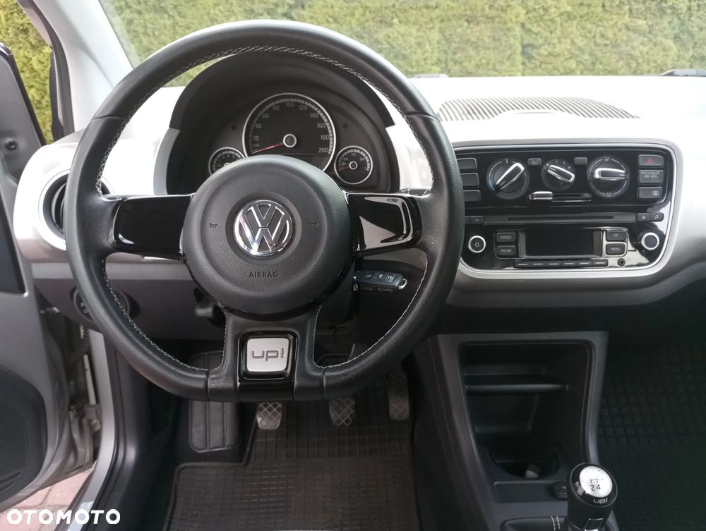 Volkswagen up! cheer - 8