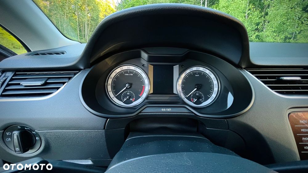 Skoda Octavia Scout 2.0 TDI 4x4 DSG - 10