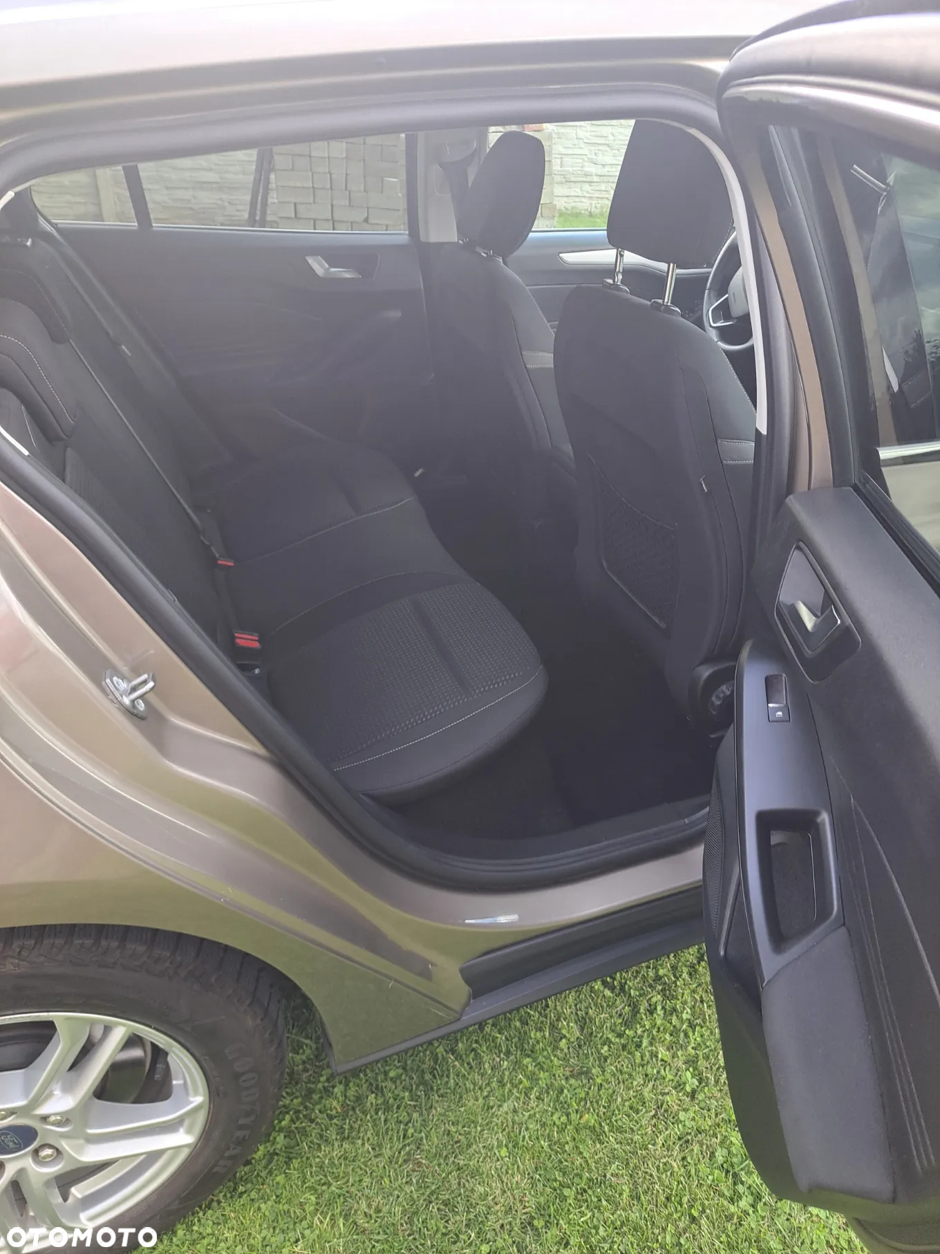 Ford Focus 2.0 EcoBlue Active Business - 13