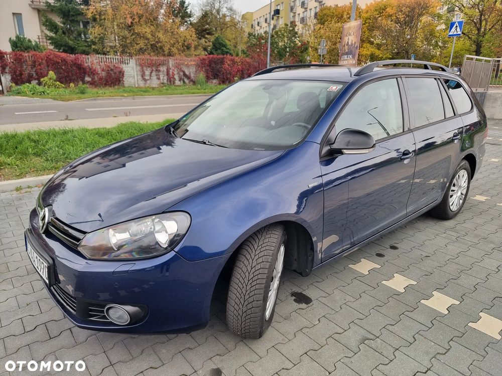 Volkswagen Golf - 8