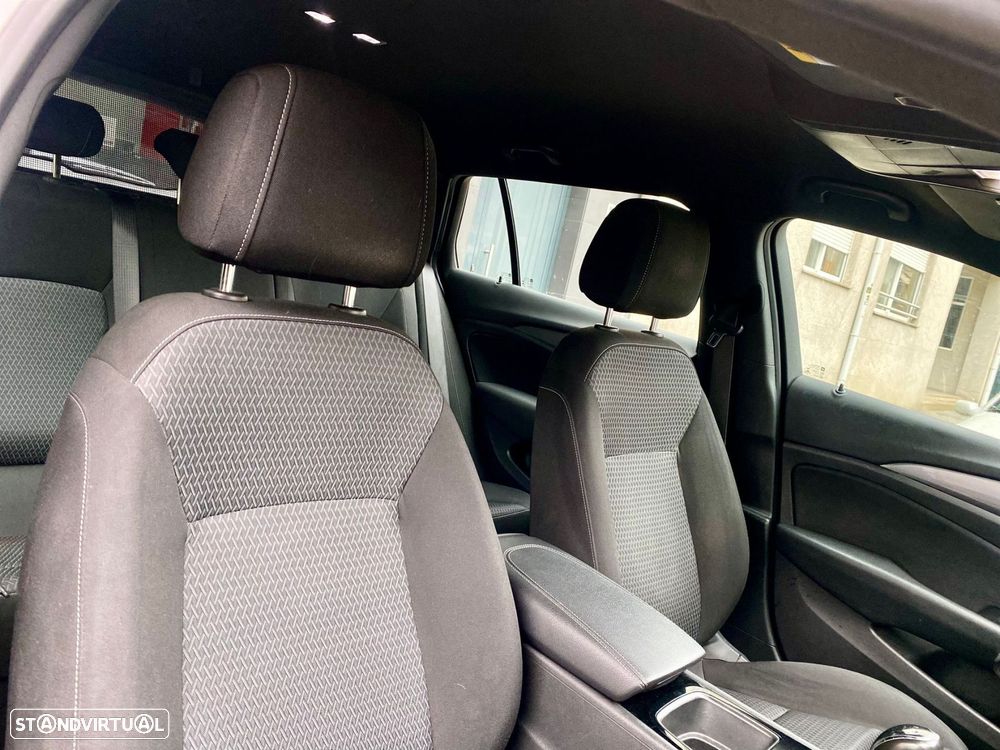 Opel Insignia Sports Tourer 2.0 CDTi Cosmo S/S - 26