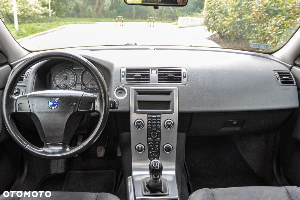 Volvo V50 - 10