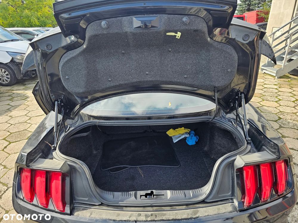 Ford Mustang 2.3 Eco Boost - 24
