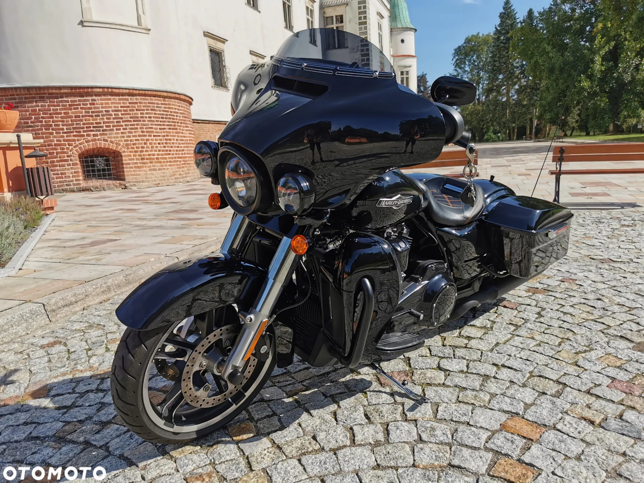 Harley-Davidson FLHXS Special - 17
