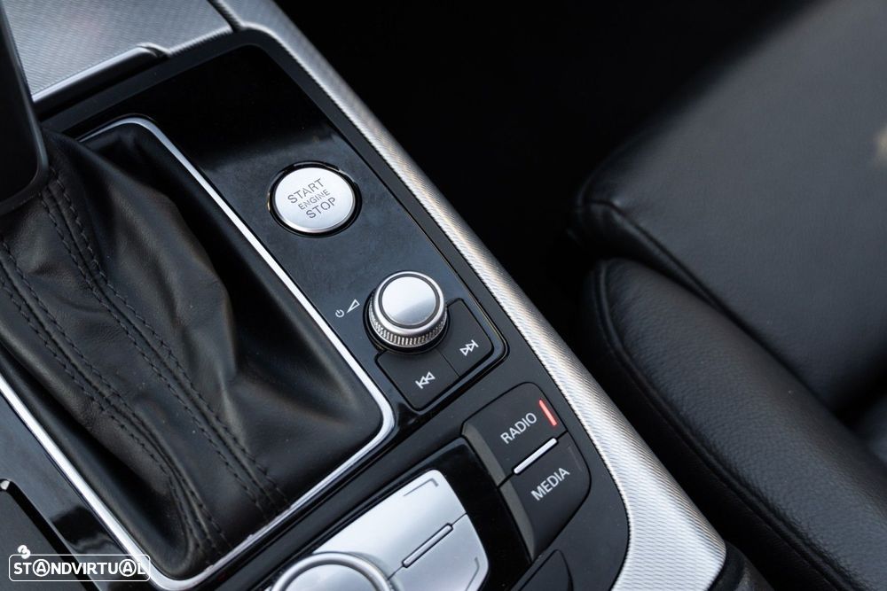 Audi A6 Avant 2.0 TDi quattro Sport S tronic - 44