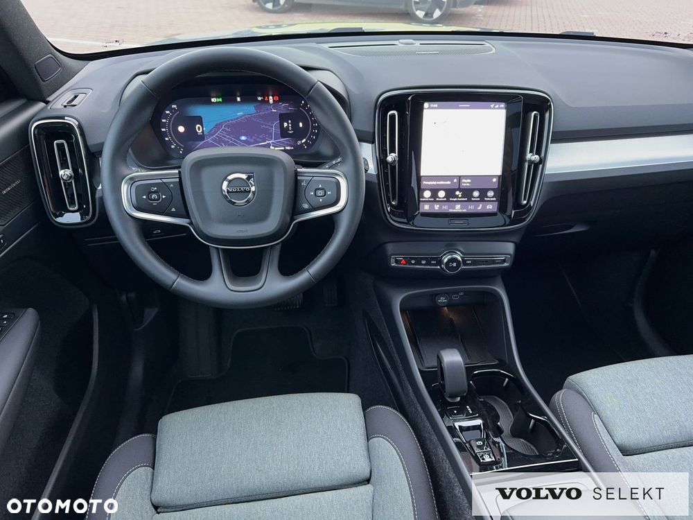 Volvo XC 40 B3 B DKG Plus Dark - 15