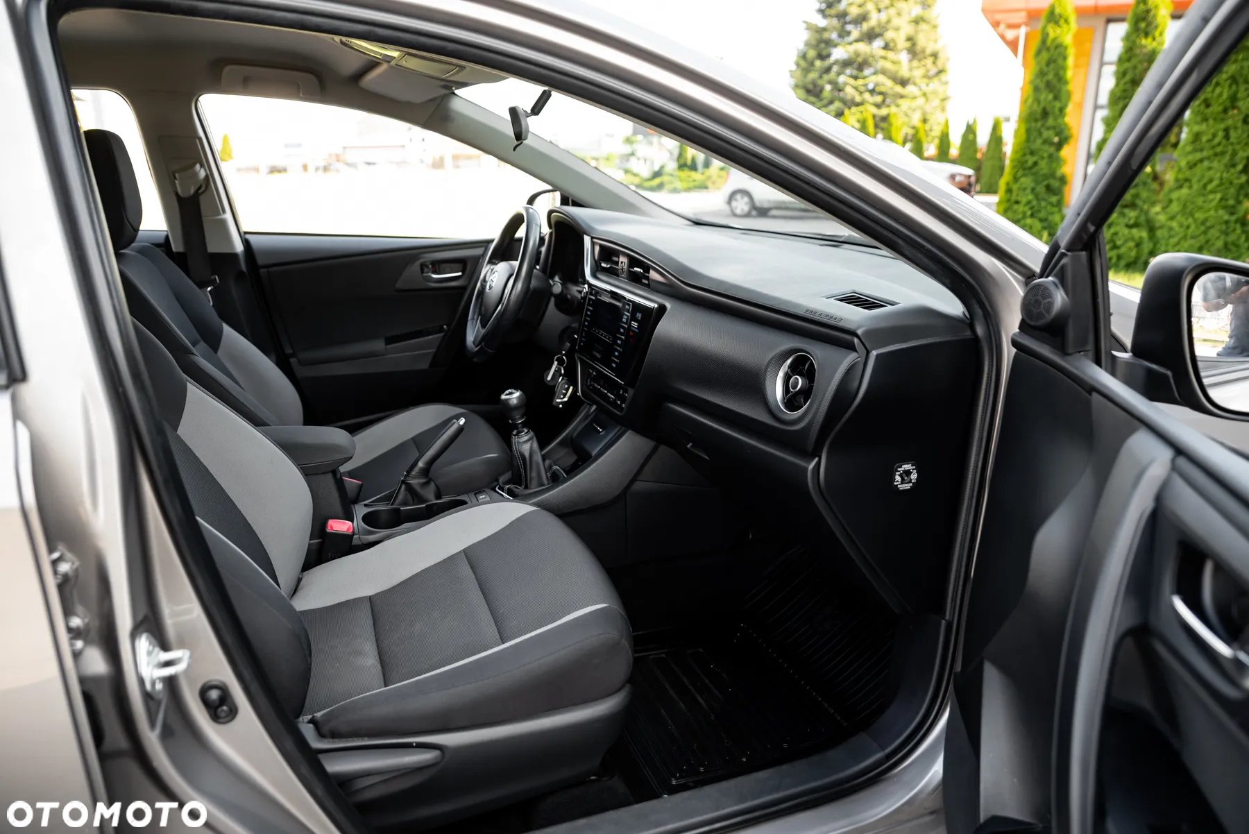 Toyota Auris 1.33 VVT-i Classic - 9