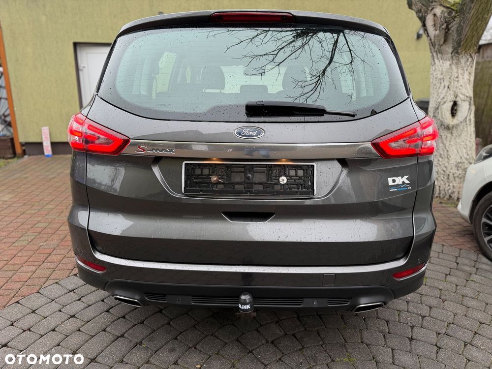 Ford S-Max 2.0 TDCi 4WD Titanium PowerShift - 7