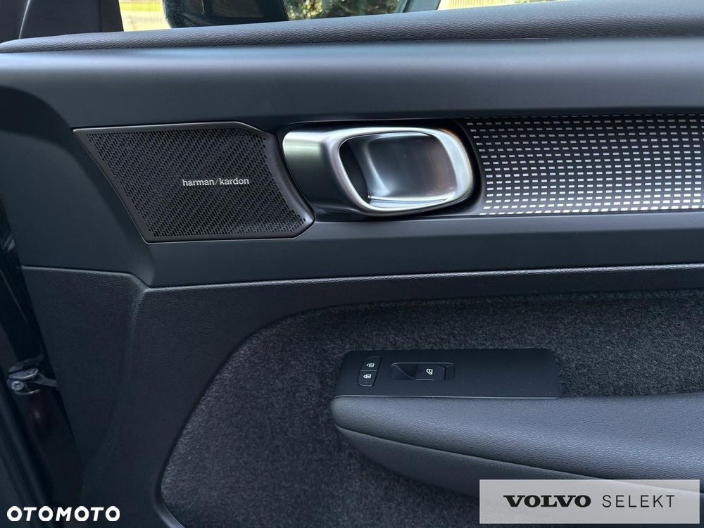 Volvo XC 40 - 19