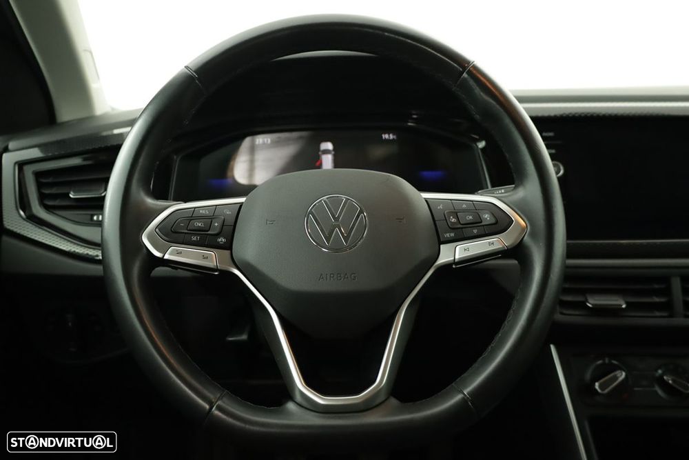 VW Polo 1.0 TSI Urban - 14