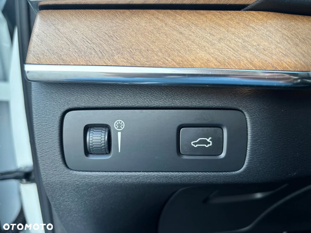 Volvo XC 90 B5 D AWD Inscription 7os - 19