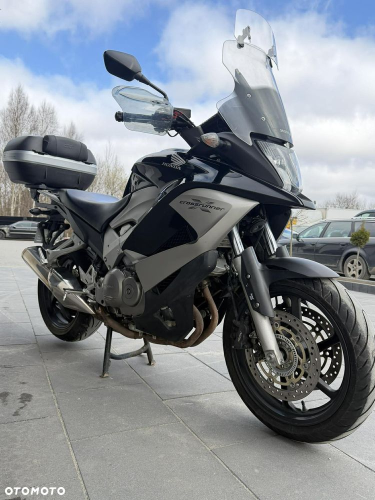 Honda VFR - 8