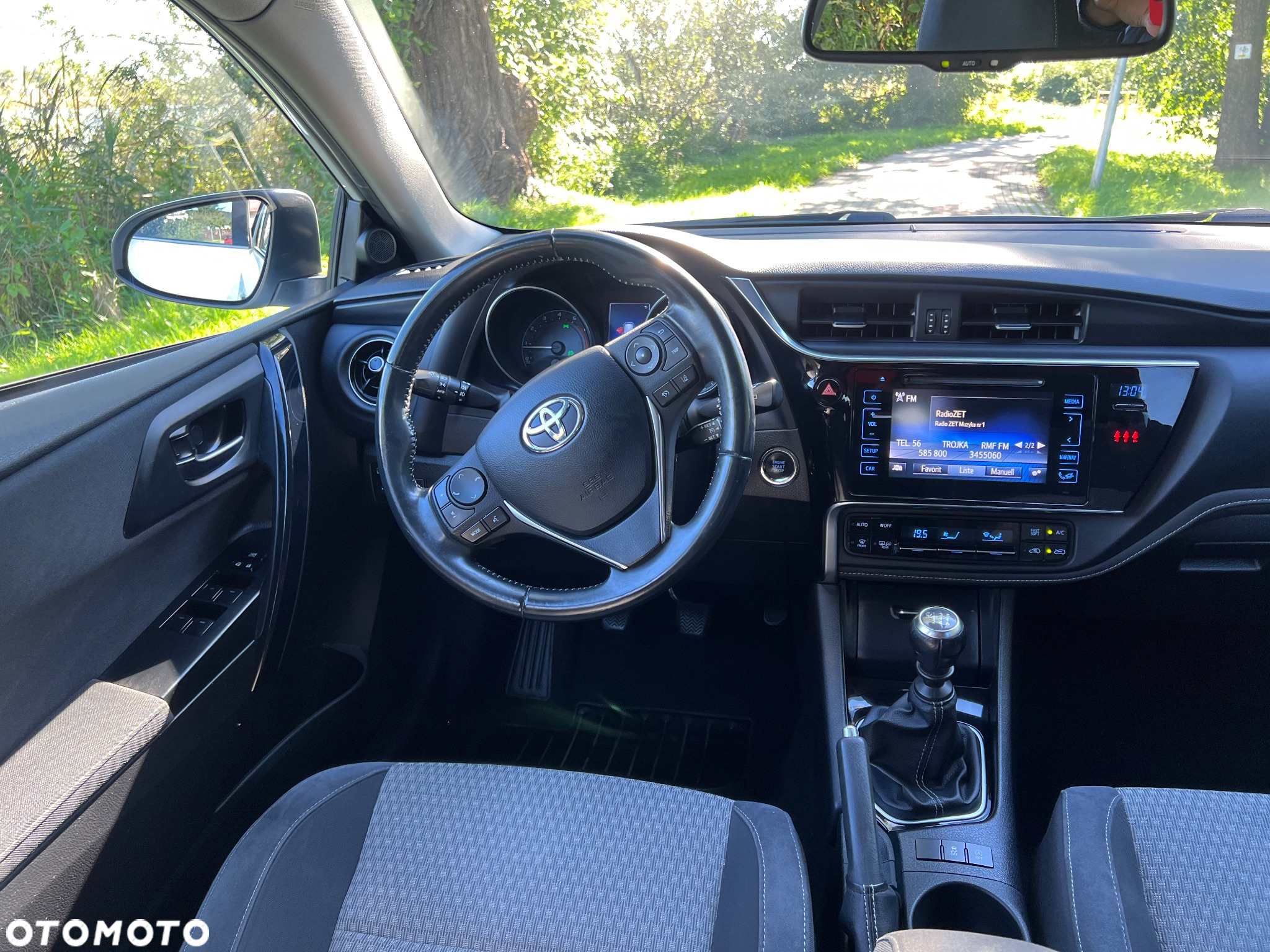 Toyota Auris 1.2 Turbo Team Deutschland - 16