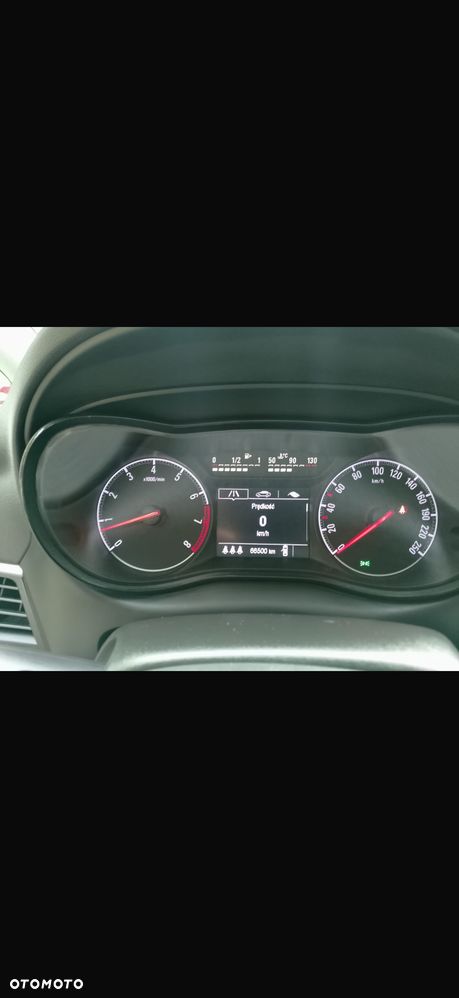 Opel Zafira - 16