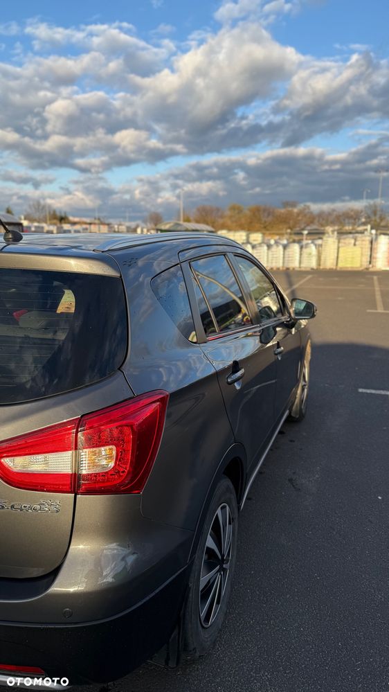 Suzuki SX4 S-Cross 1.4 T Elegance - 5