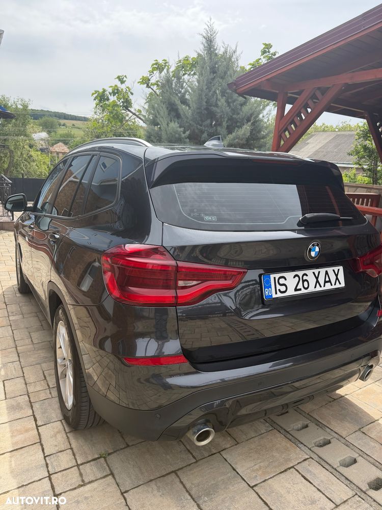 BMW X3 xDrive20d AT Advantage - 4