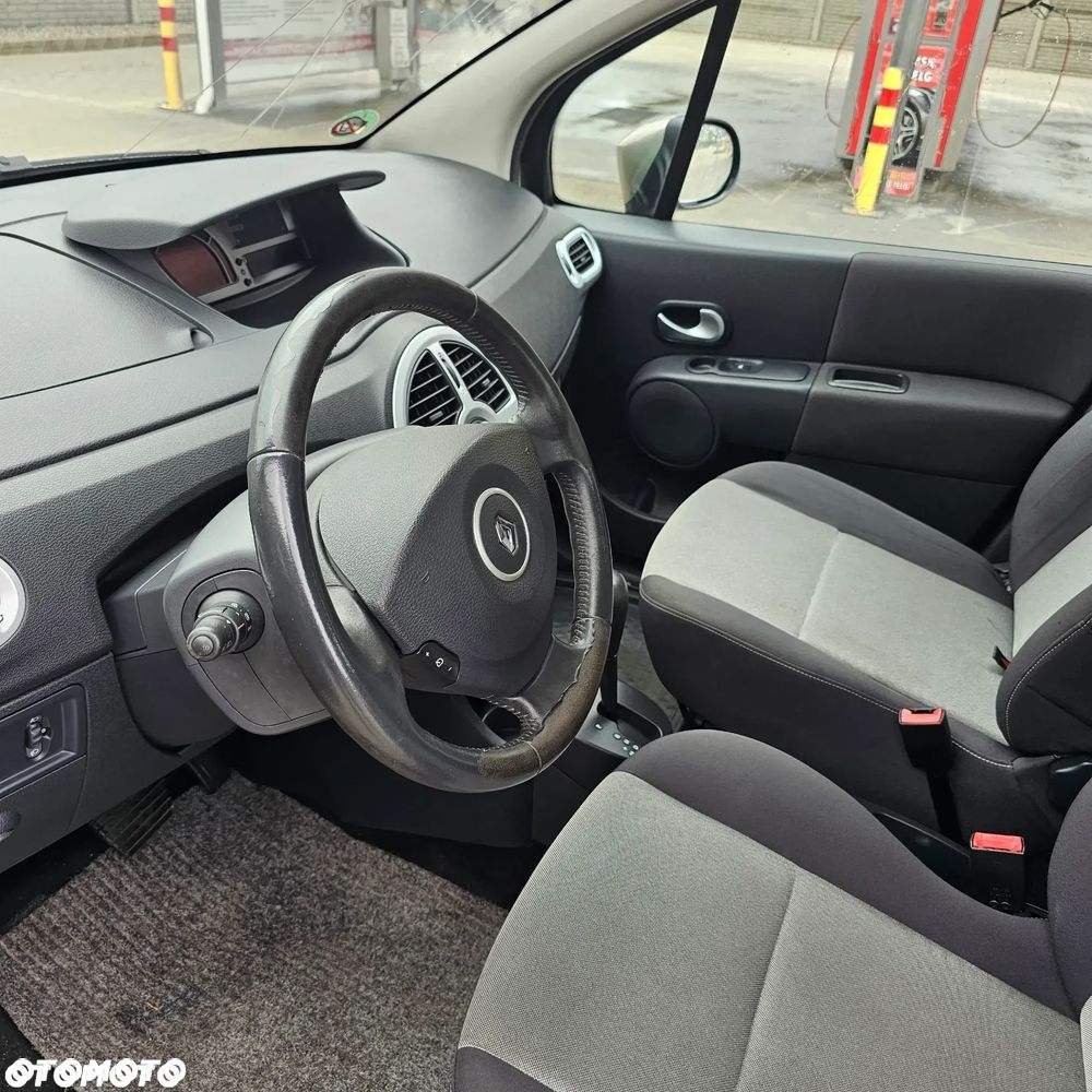 Renault Modus Grand 1.6 16V ESP Limited - 11
