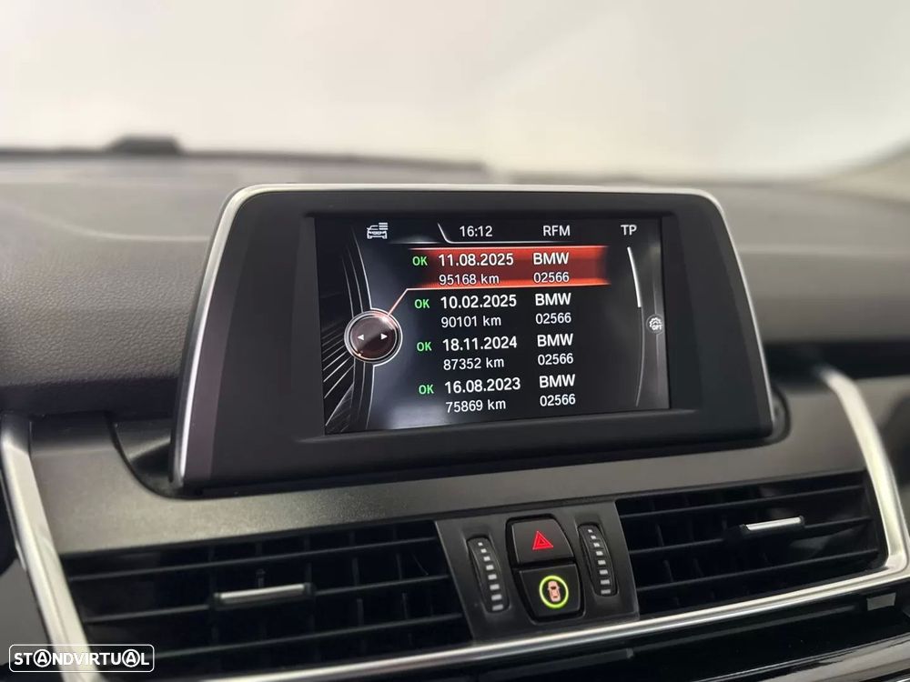 BMW 216 Gran Tourer d Line Sport - 38