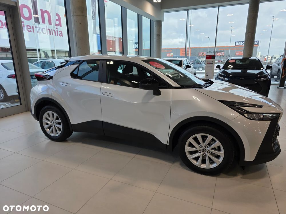 Toyota C-HR - 5