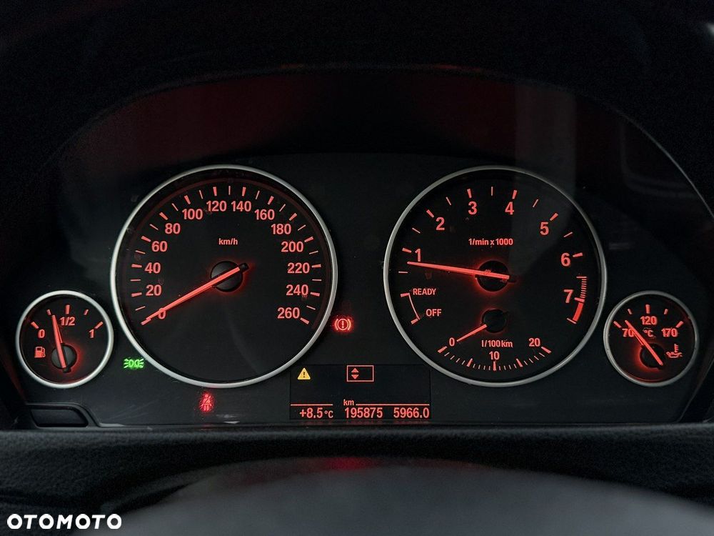 BMW Seria 3 316i - 16