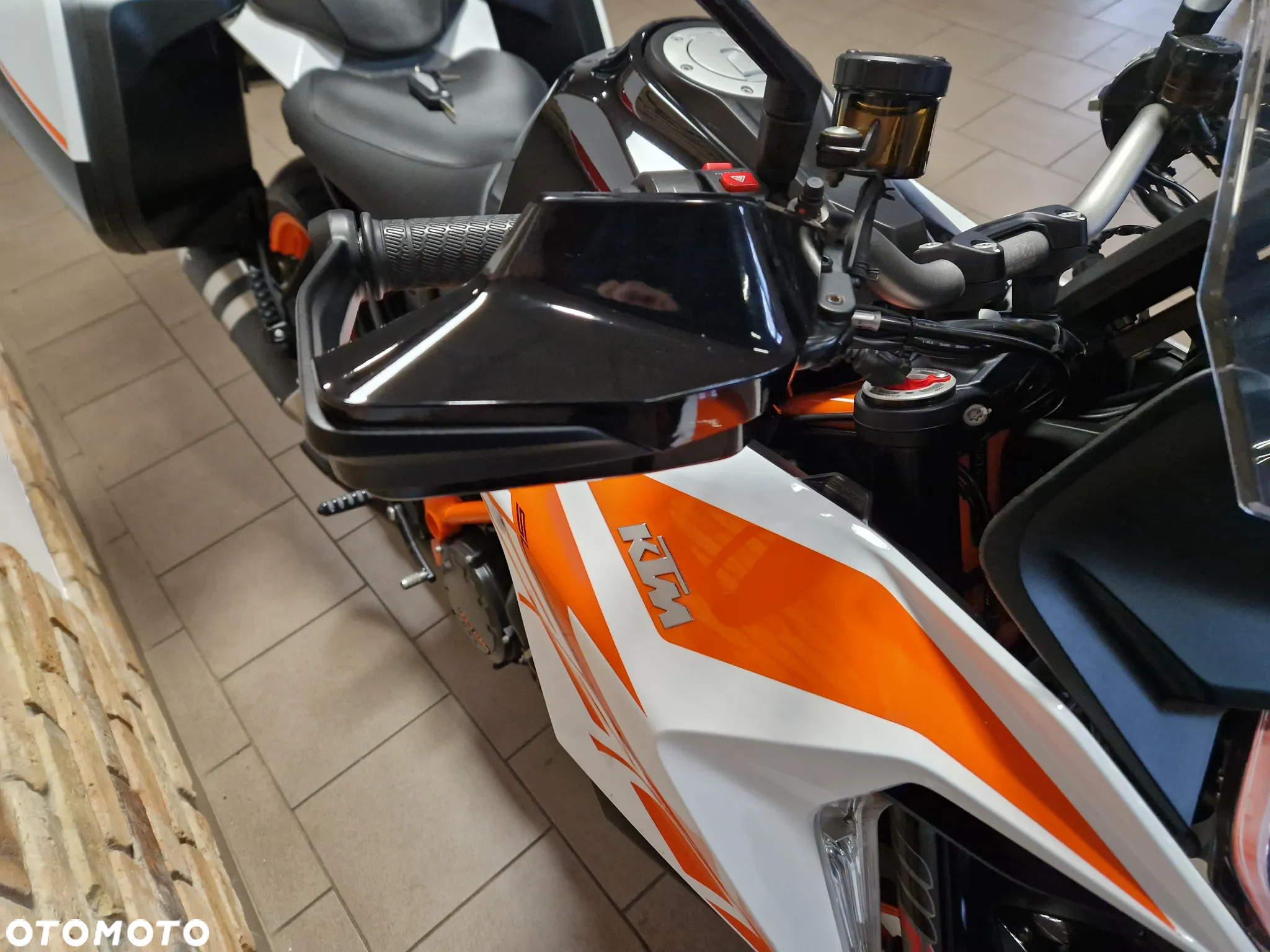 KTM Adventure - 22