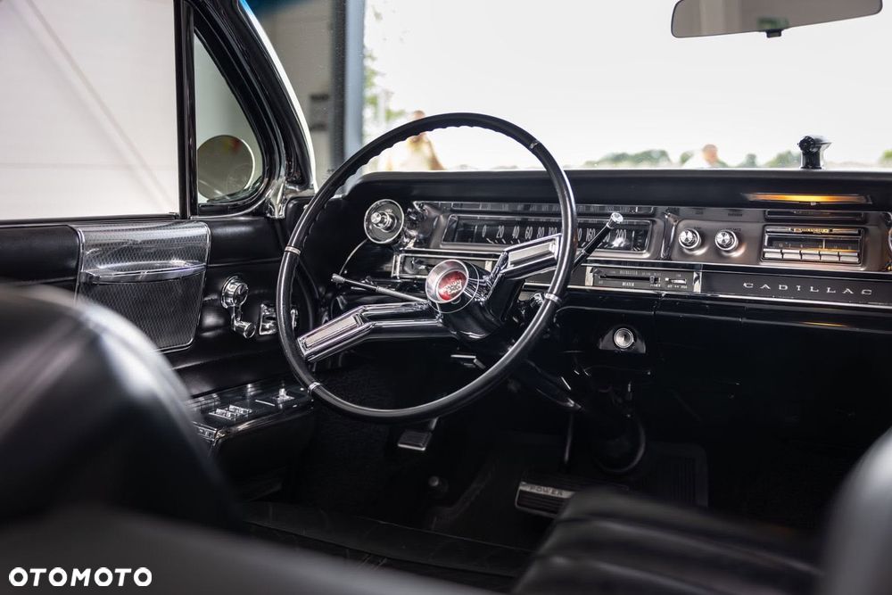 Cadillac Inny - 6