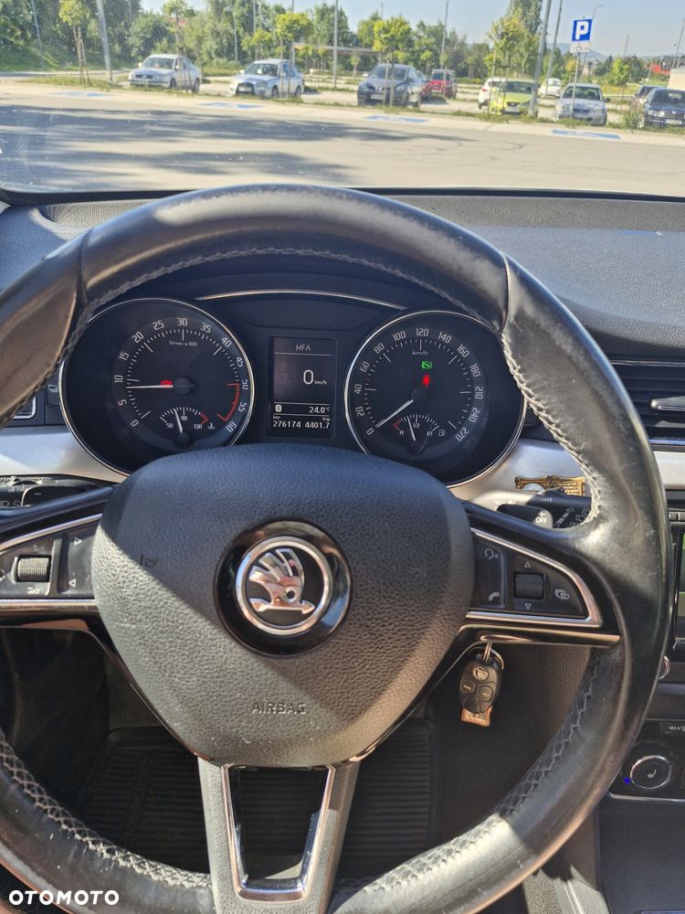 Skoda Superb 2.0 TDI 4x4 Elegance DSG - 11