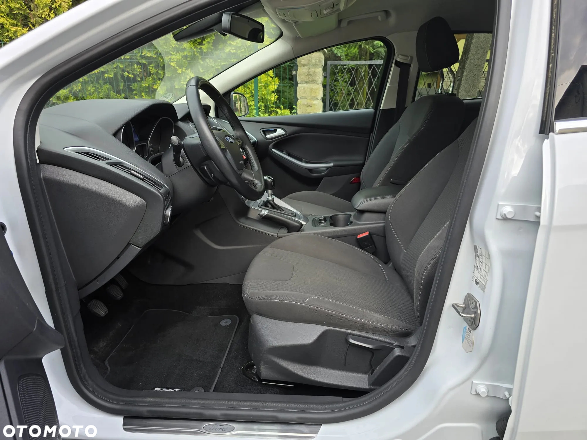 Ford Focus 1.0 EcoBoost Titanium - 21