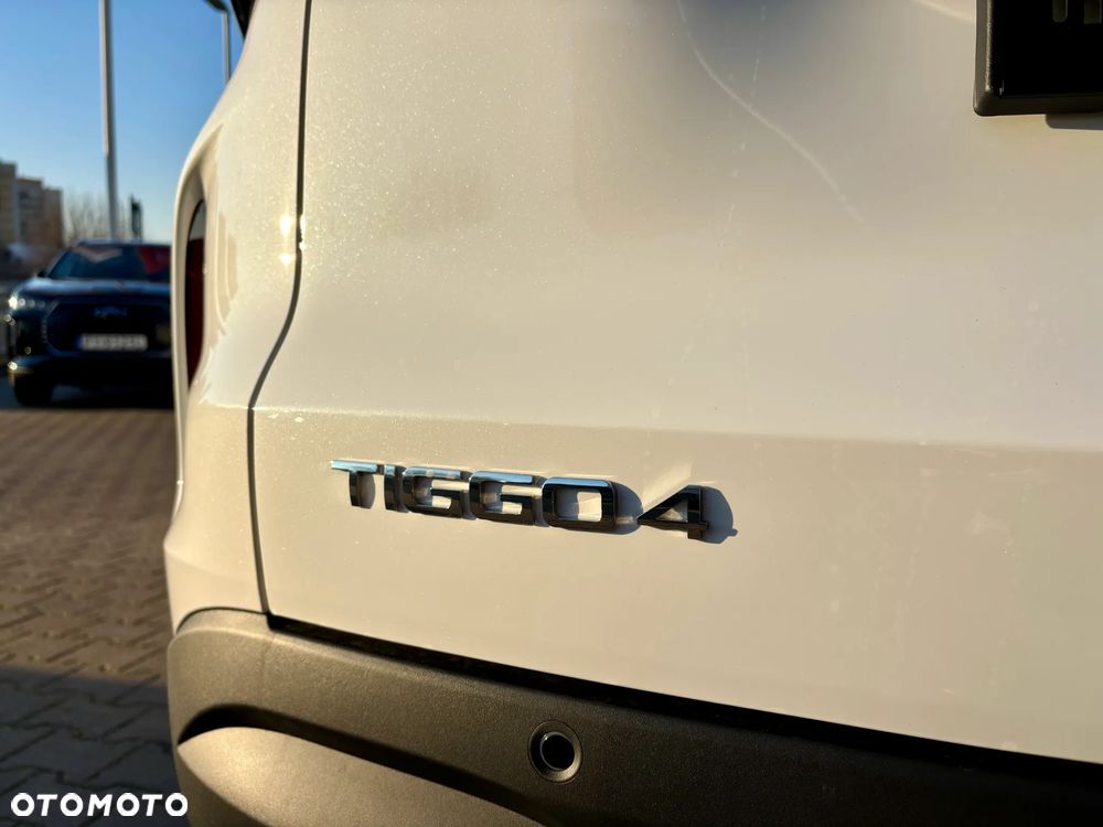 Chery Tiggo 4 1.5 T-GDI HEV Essential DHT - 13