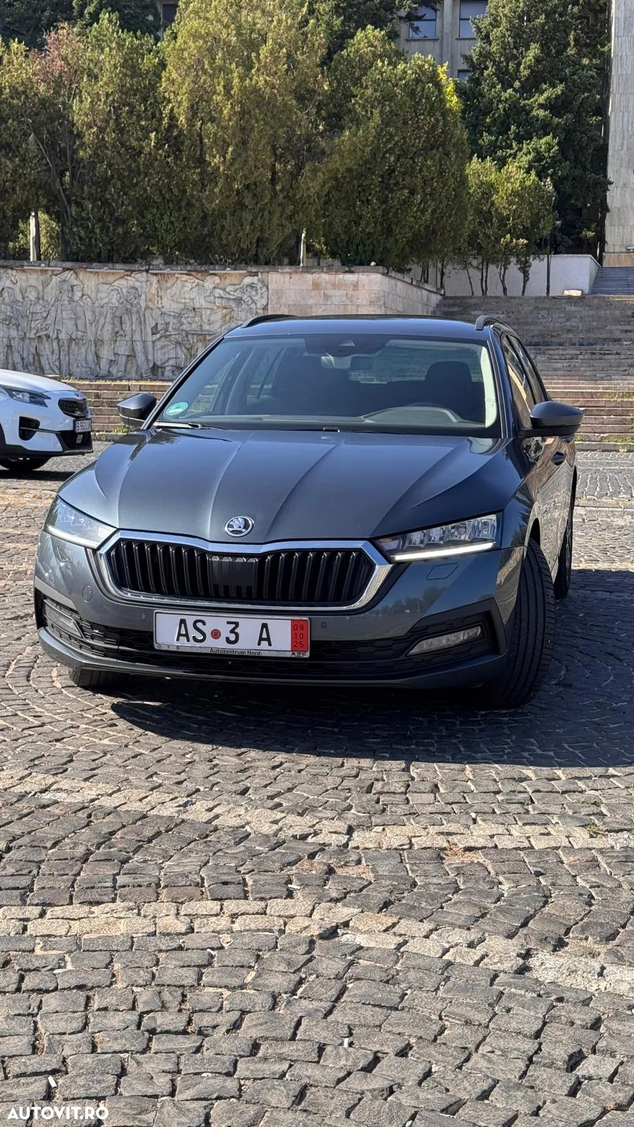 Skoda Octavia Combi 2.0 TDI DSG Clever - 31