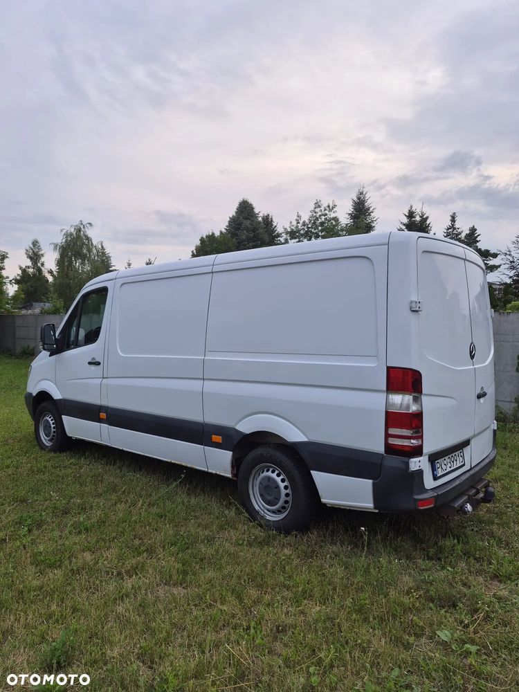 Mercedes-Benz Sprinter - 1