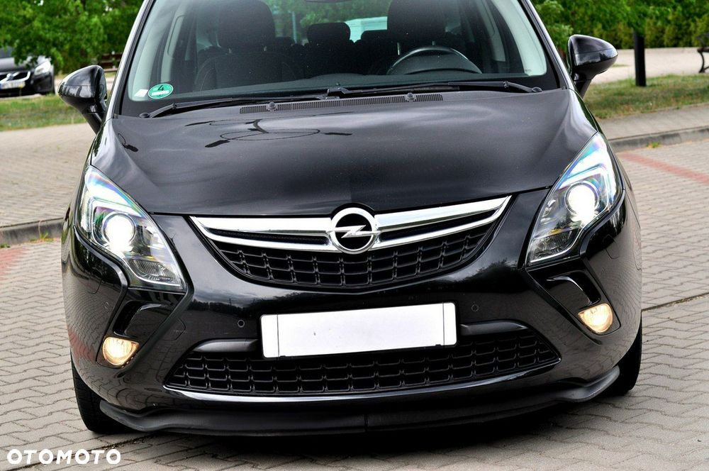 Opel Zafira - 25