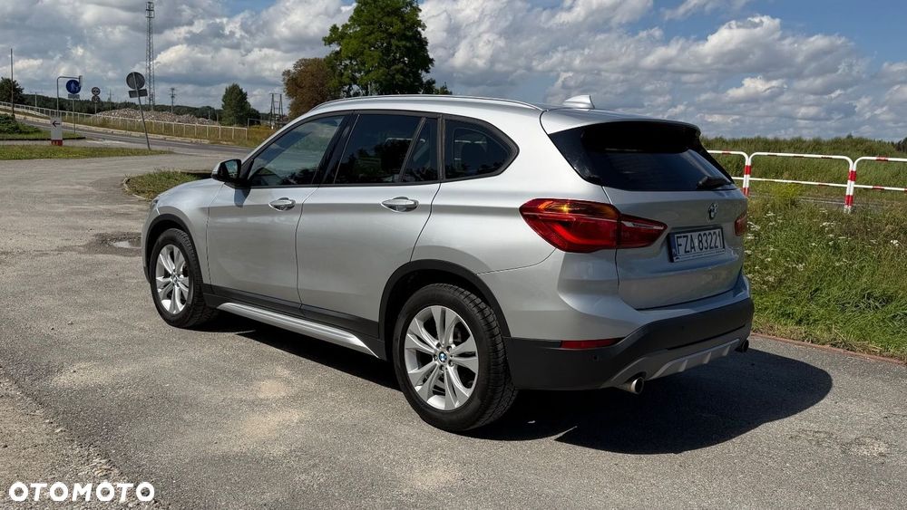 BMW X1 - 25