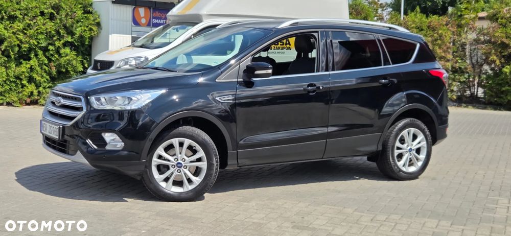 Ford Kuga 1.5 EcoBoost 2x4 Titanium - 6