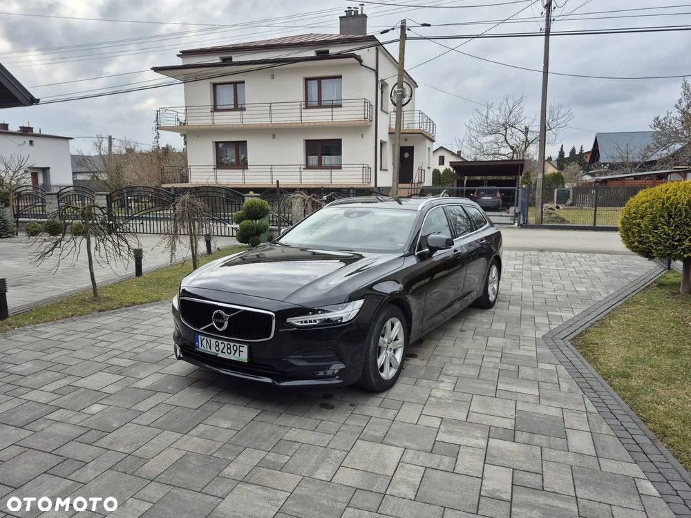 Volvo V90 D3 AWD Momentum Pro - 1