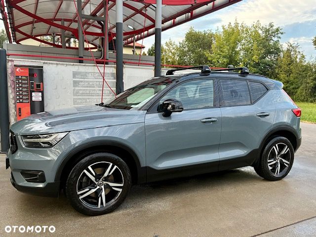 Volvo XC 40 B4 B AWD R-Design - 1